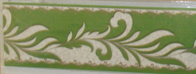 Бордюр бумажный декоративный зеленый в ассортименте 9-10см