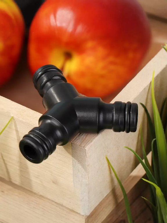 Переходник для шланга трехсторонний Grandy JS-329 209102JS-329 209102- купить в АПлайн