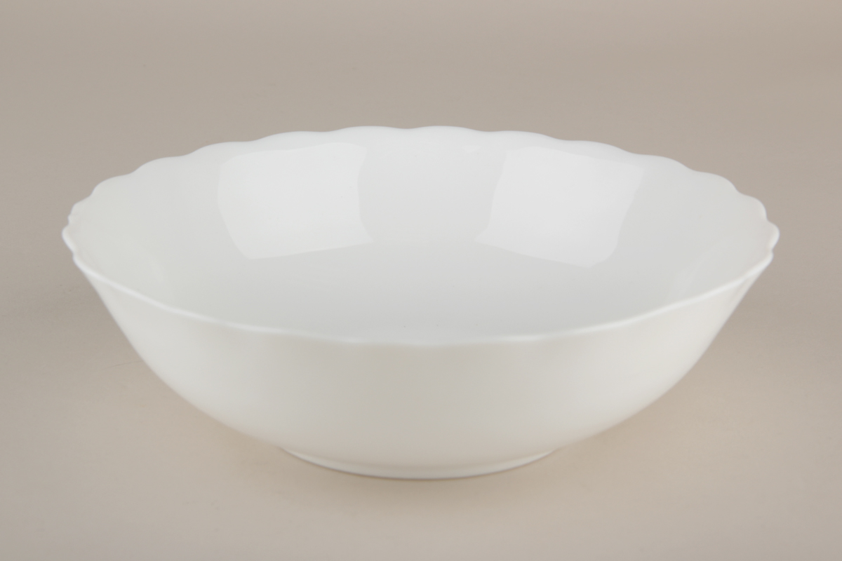 Салатник стеклокерам. Традиция 20см 950мл LHW80