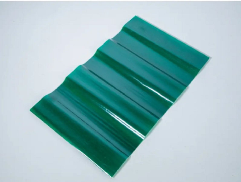 Лист композитный COMPOGLASS КРИСТАЛЛ 1150х2000х0,8мм трапеция С-25 зеленый RAL 6001 прозрачный глянц