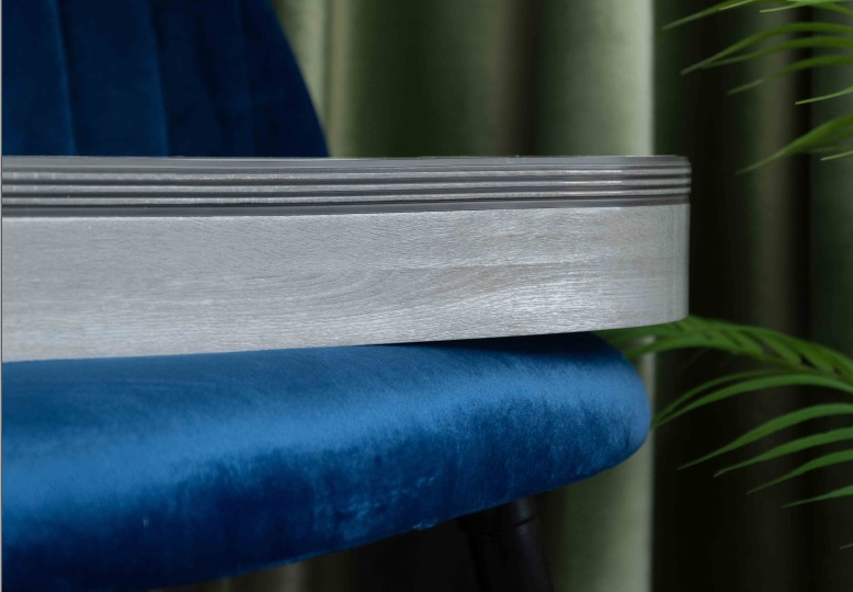 Карниз пластиковый 3-х рядный "Тесси" Графит 2,4м 44614