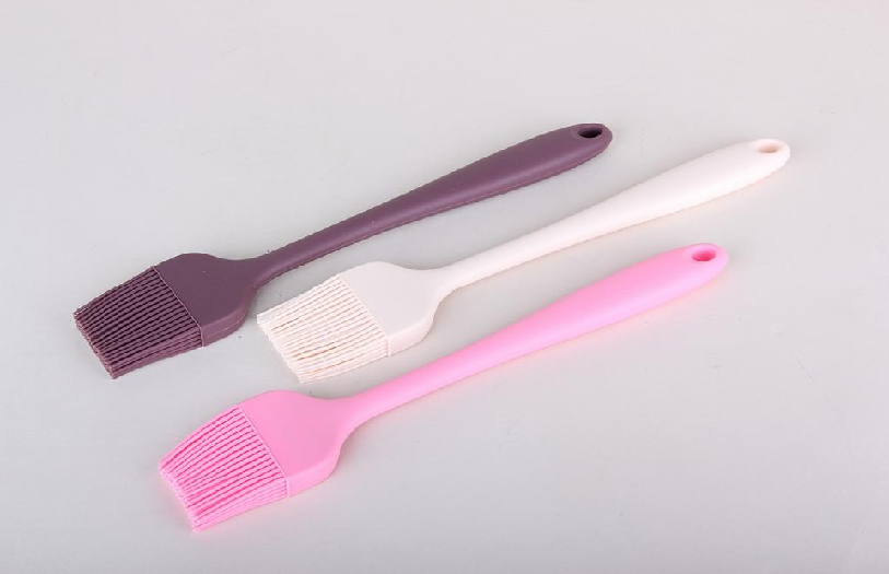 Кисточка кулинарная силиконовая 25.5х4.3см микс 7758