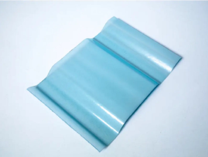 Лист композитный COMPOGLASS КРИСТАЛЛ 1200х2000х0,8мм трапеция С-8 прозрачный голубой матовый 