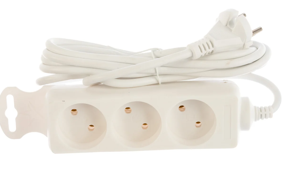 Удлинитель 3х1,5м без заземления 16А(2х1мм2) КОСМОС YKsm1.5m-3g(K) /800/