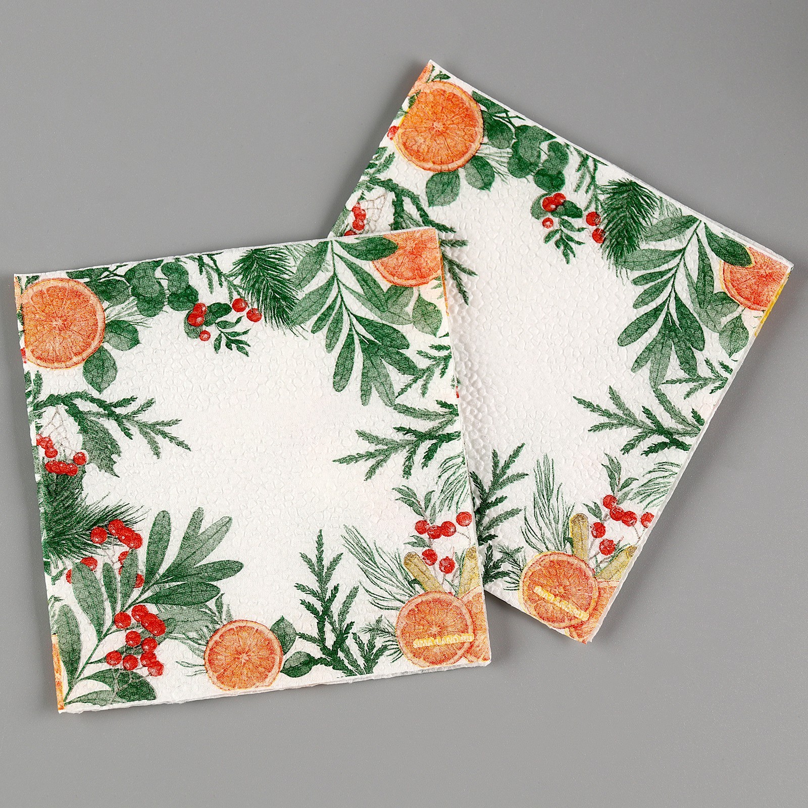 Салфетки бумажные Новогодний аромат 24х24см 20шт 9661478