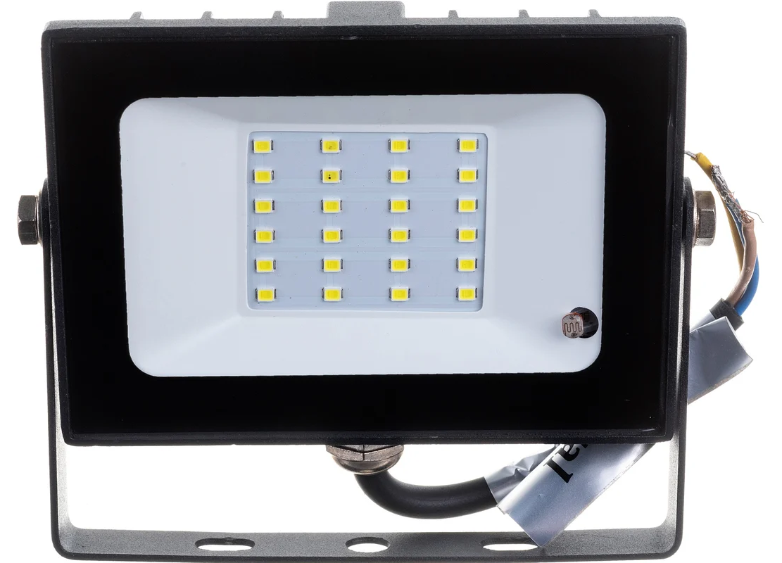 Прожектор светодиодный 20Вт 6500К IP65 черный с датч. движ. General 1210lm SMD 100*80*26 403500 /796